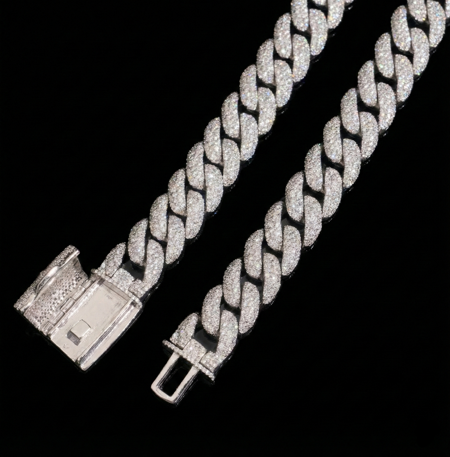Mosaic Set Cuban Link Chain