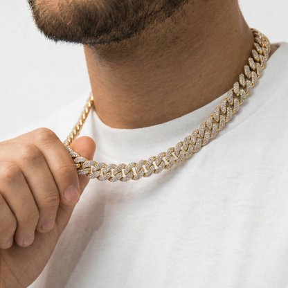 Moon Set Prong Cuban Link Chain