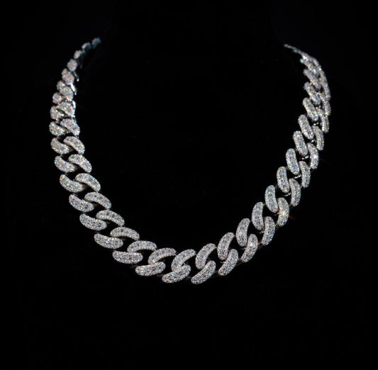Moon Prong Cuban Link Baguette Chain